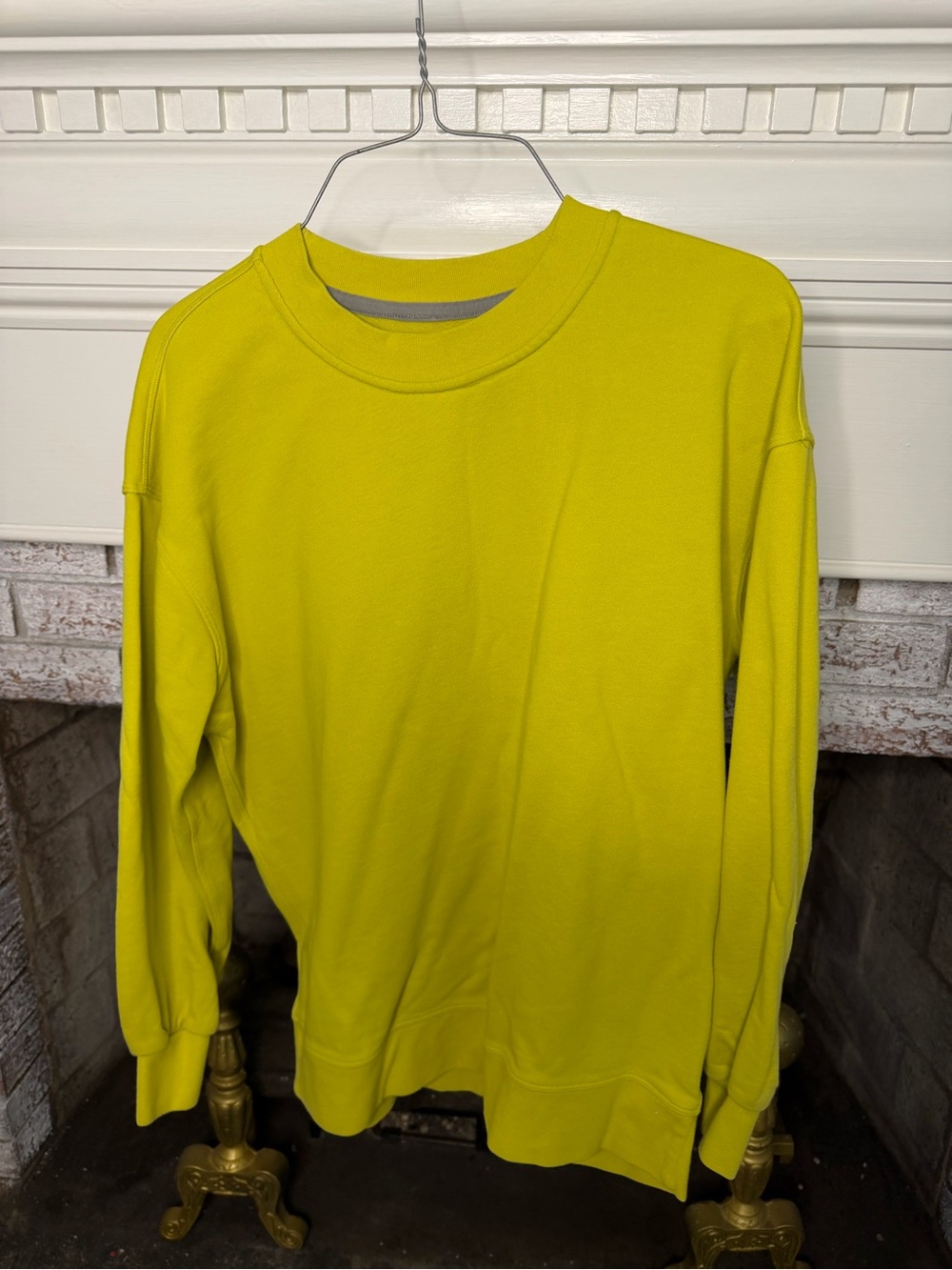 lululemon athletica Crewneck Sweatshirt in Bright Yellow-Green